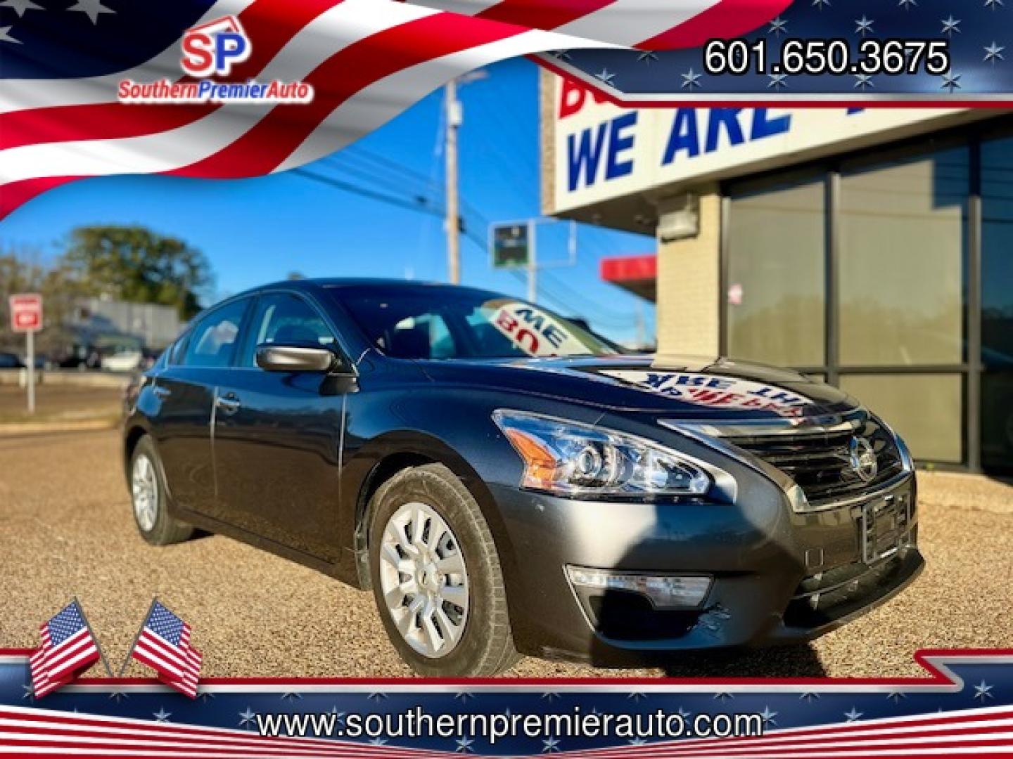 2014 GRAY NISSAN ALTIMA 2.5; 2.5 S; 2 (1N4AL3AP6EC) , located at 922 W. Beacon St., Philadelphia, MS, 39350, (601) 650-3675, 32.770447, -89.127151 - Photo#0